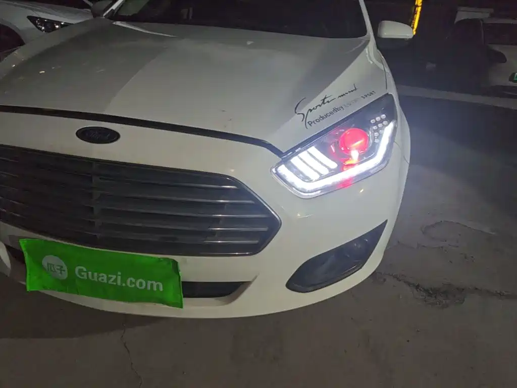 Ford Escort — миниатюра 24