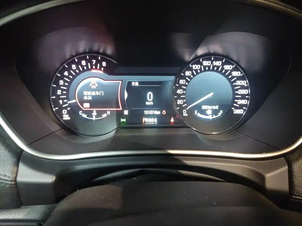 Lincoln MKX — миниатюра 7