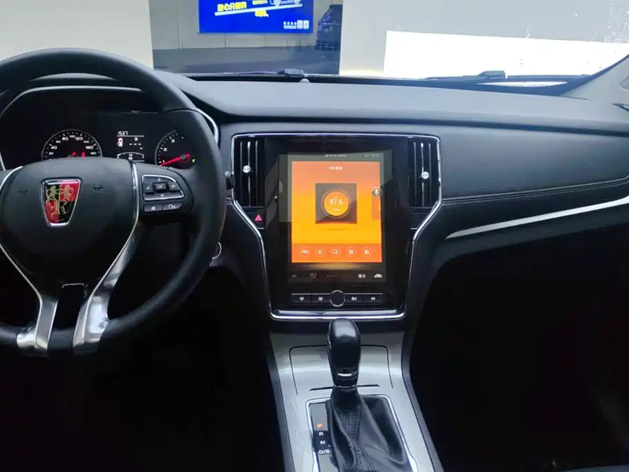 Roewe RX5 — миниатюра 13