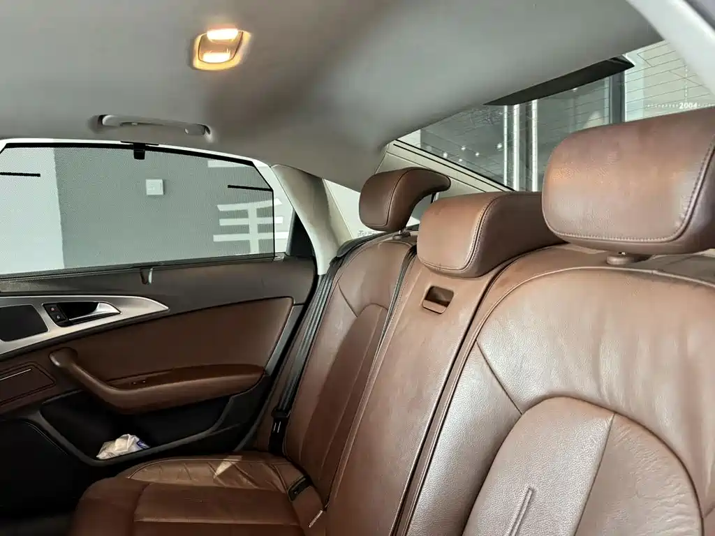 Audi A6L — миниатюра 9