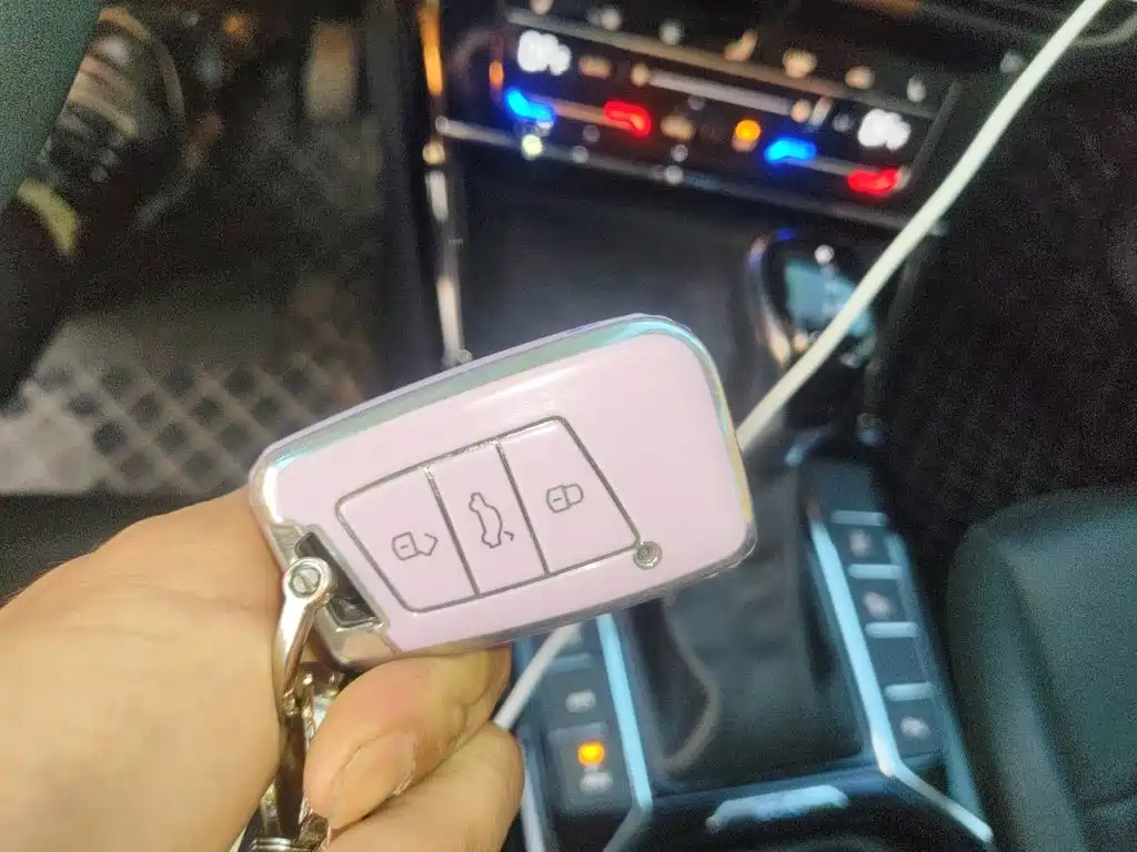 Volkswagen Passat PHEV — миниатюра 9