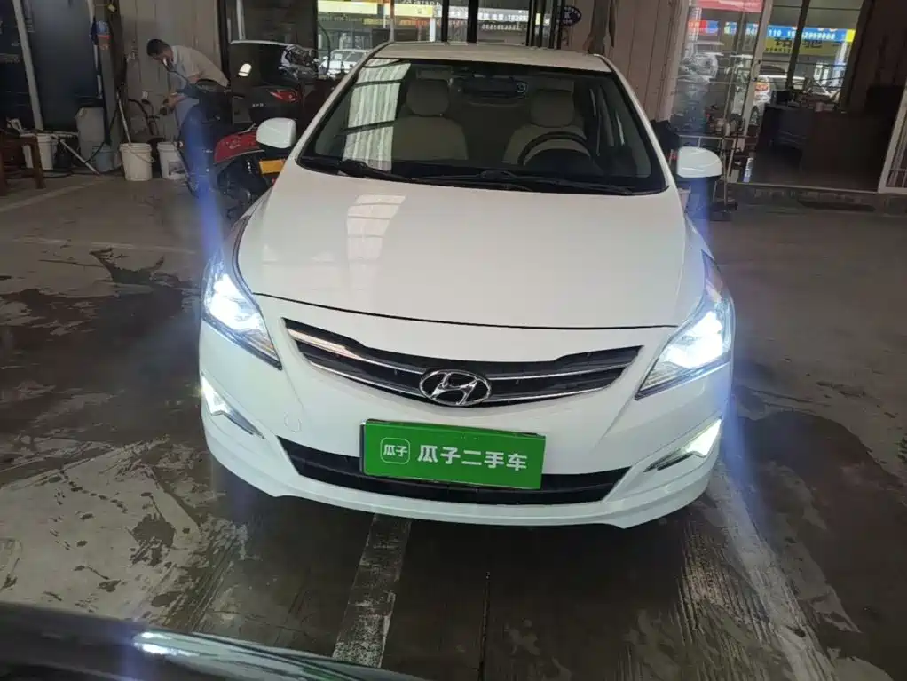 Hyundai Verna — миниатюра 3