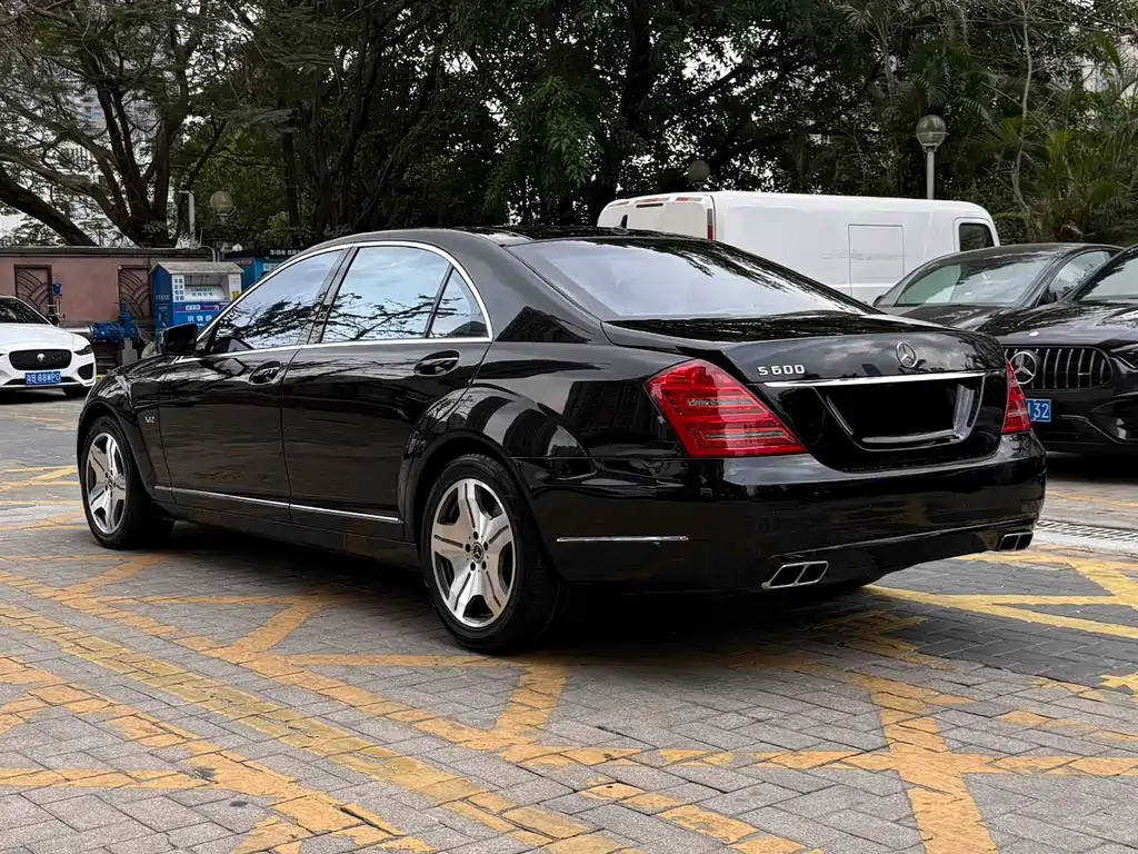 Mercedes-Benz S-Class — миниатюра 28