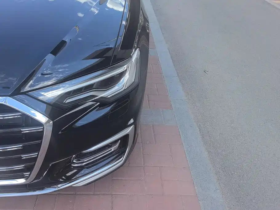 Audi A6L — миниатюра 5