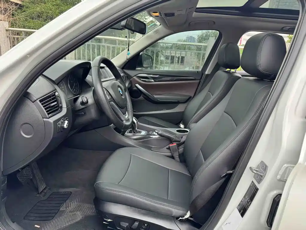 BMW X1 2015 sDrive18i Fashion