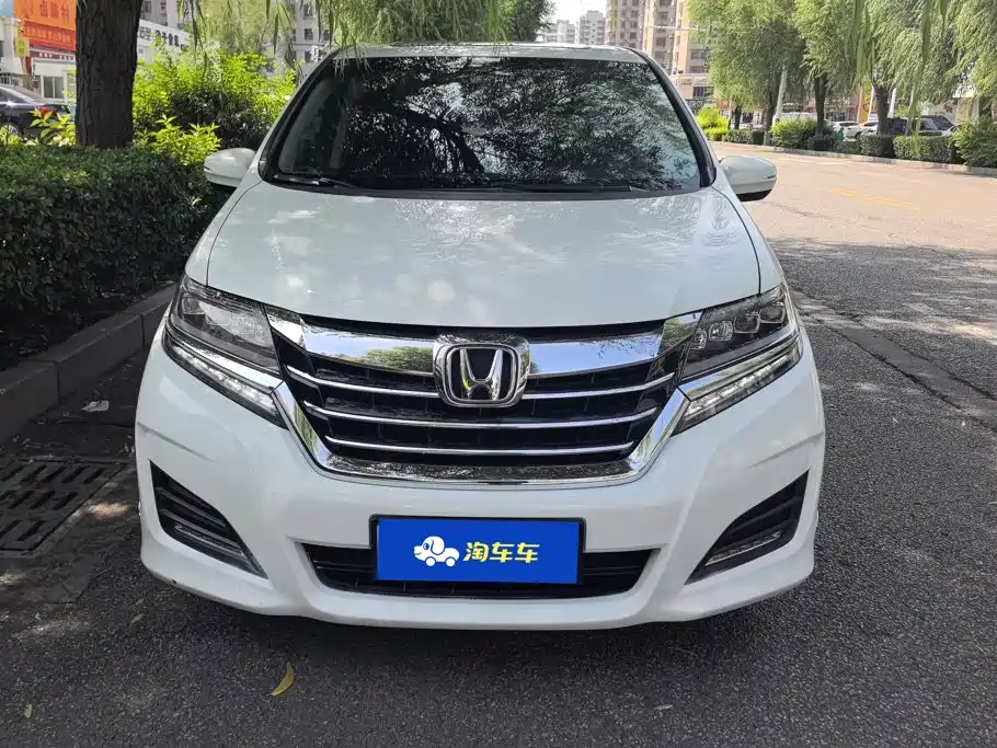 Honda Elysion 2016 2.4L Luxury