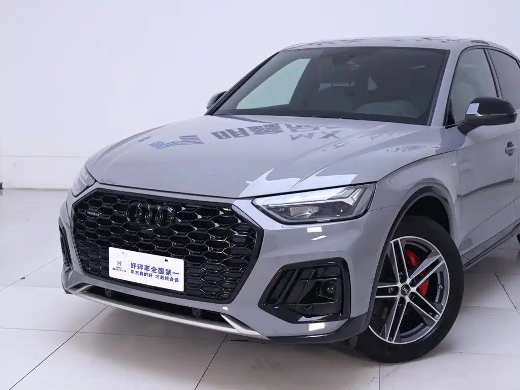 Audi Q5L Sportback — миниатюра 3
