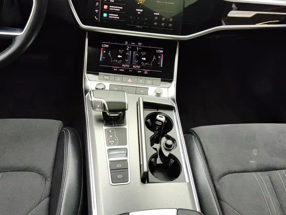 Audi A7L — миниатюра 16