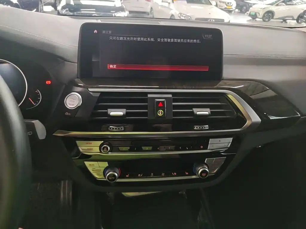 BMW X3 — миниатюра 13