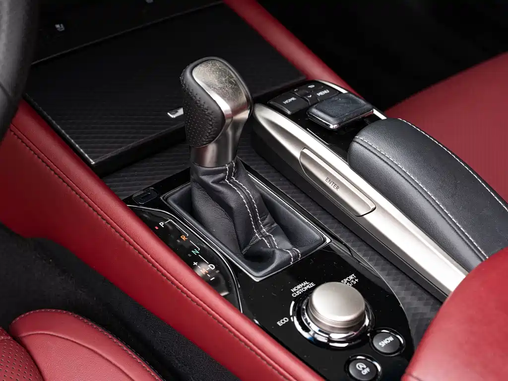 Lexus GS — миниатюра 15