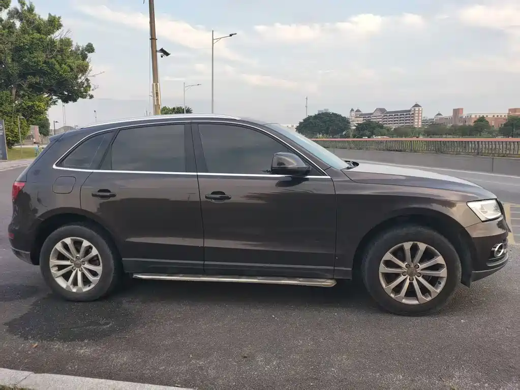 Audi Q5 — миниатюра 5
