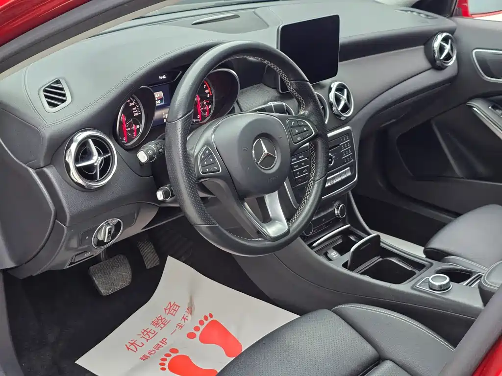 Mercedes-Benz GLA — миниатюра 4