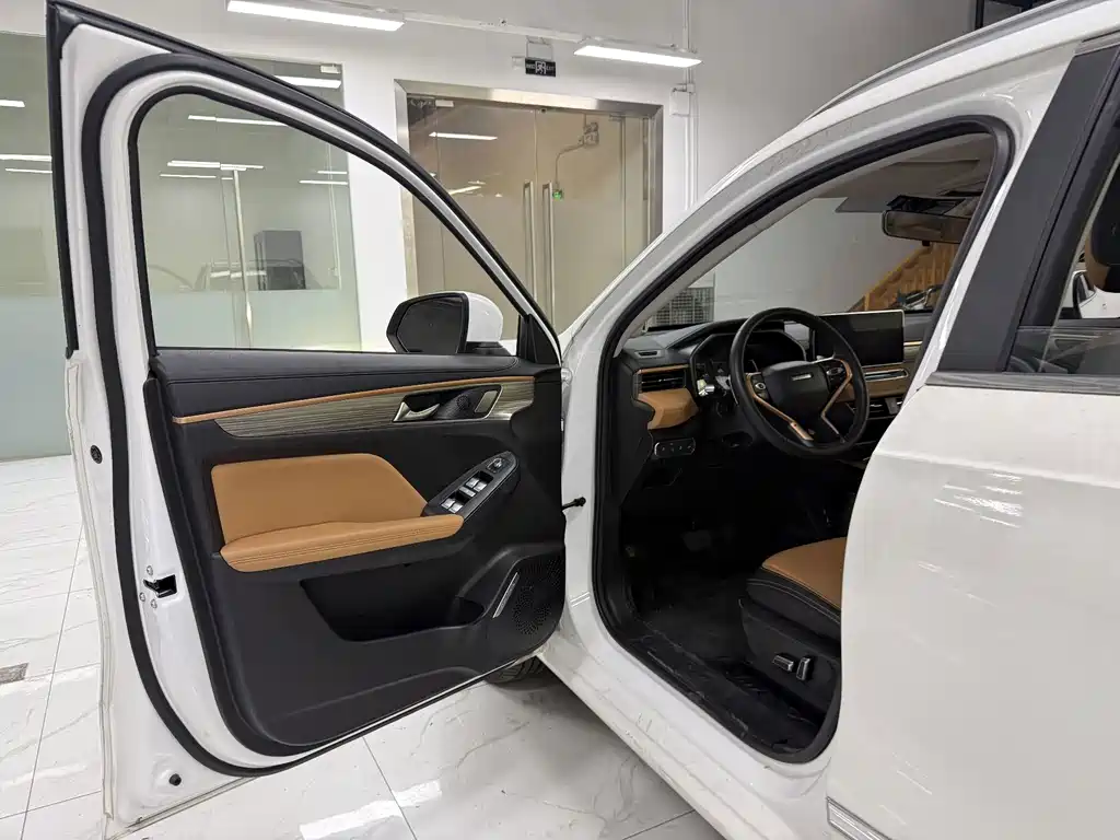 Haval Chulian — миниатюра 8