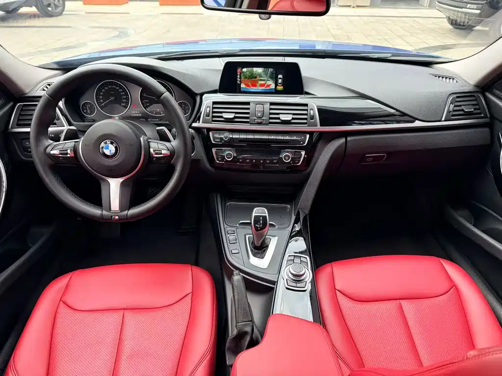 BMW 3 Series — миниатюра 6
