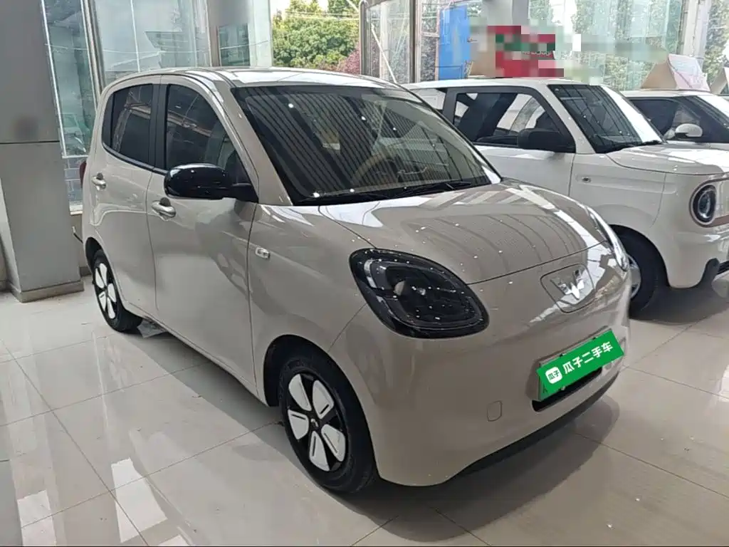 Wuling MINIEV — миниатюра 4