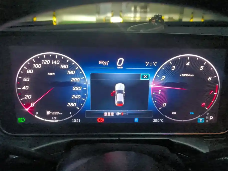 Mercedes-Benz C-Class — миниатюра 14