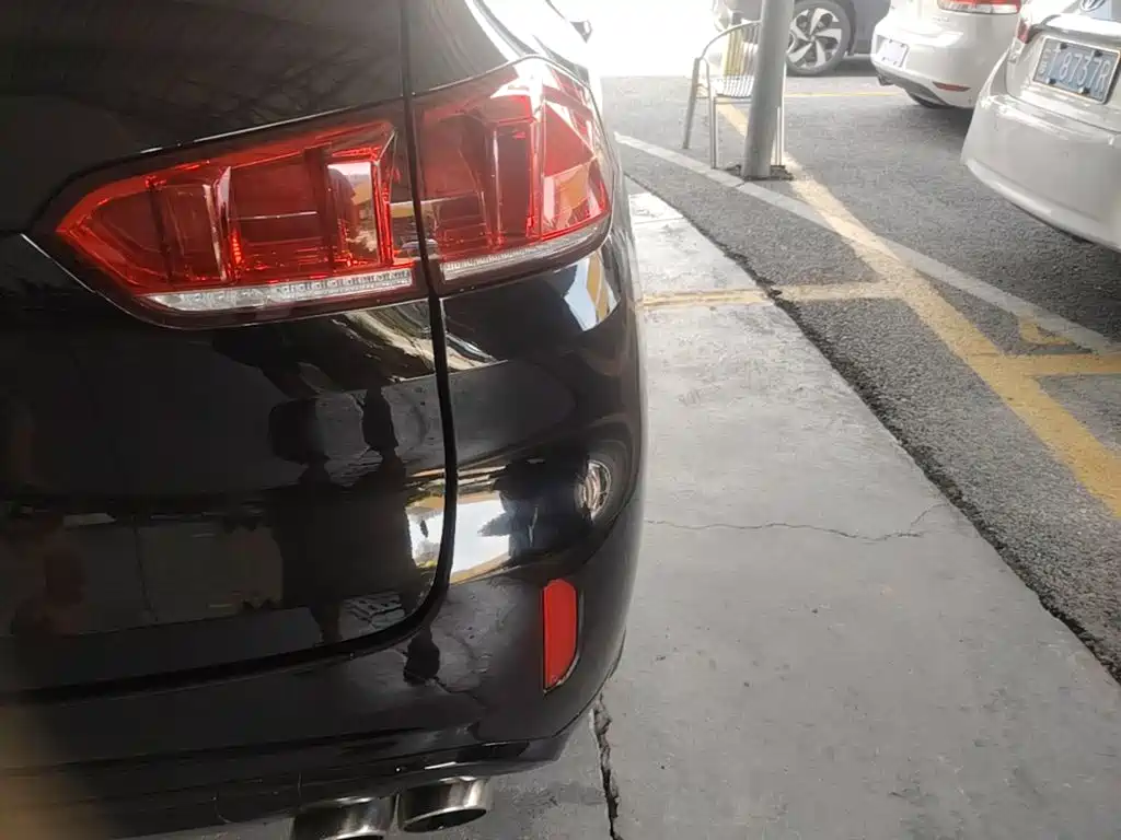 Wey Wey VV5 — миниатюра 8