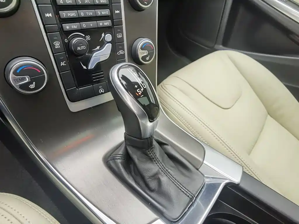 Volvo S60 — миниатюра 13