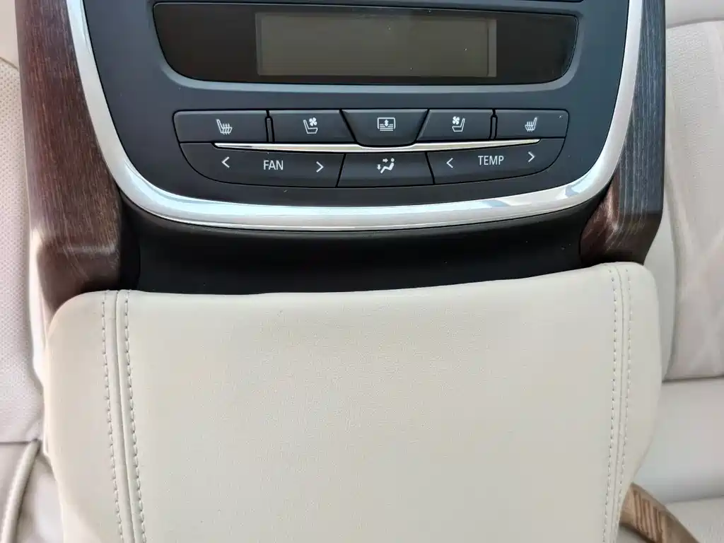 Buick LaCrosse 2021 Avenir Flagship