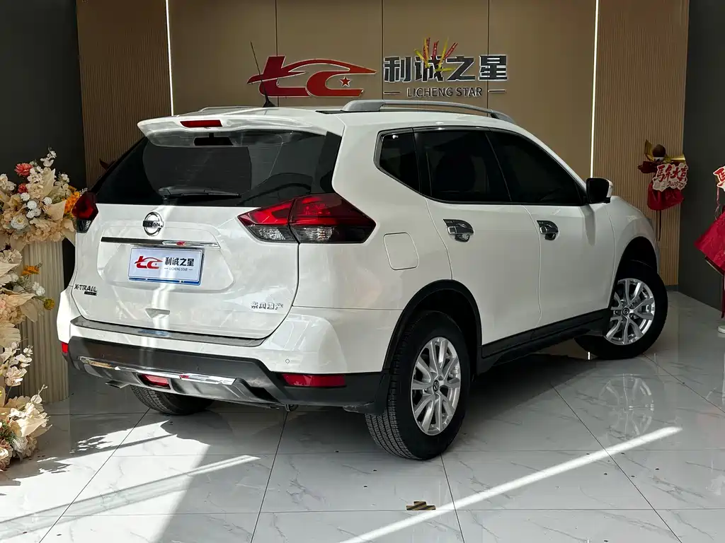 Nissan X-Trail 2023 2.0L Premium