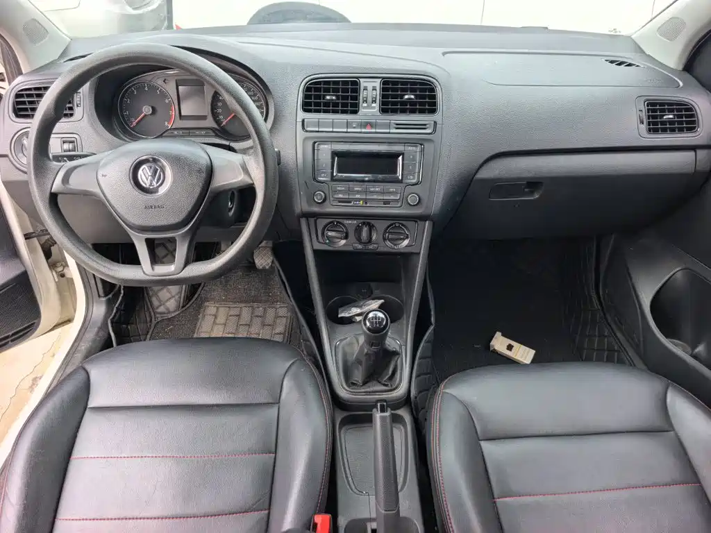 Volkswagen Polo — миниатюра 9