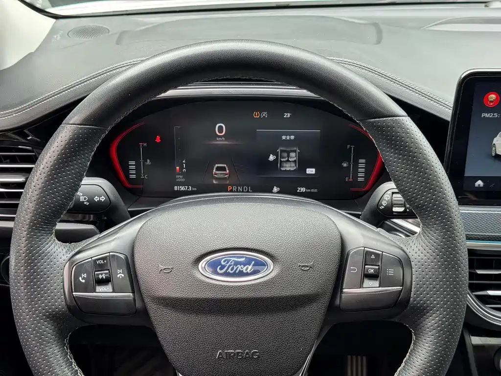 Ford Focus — миниатюра 12