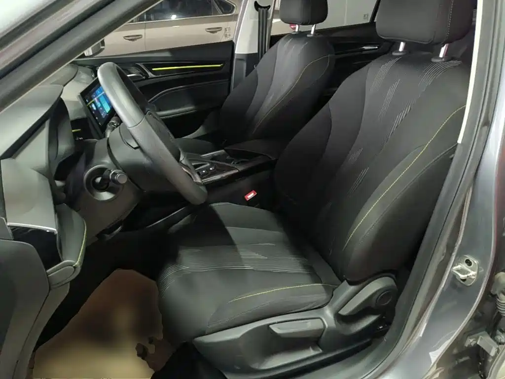 Roewe i5 — миниатюра 15