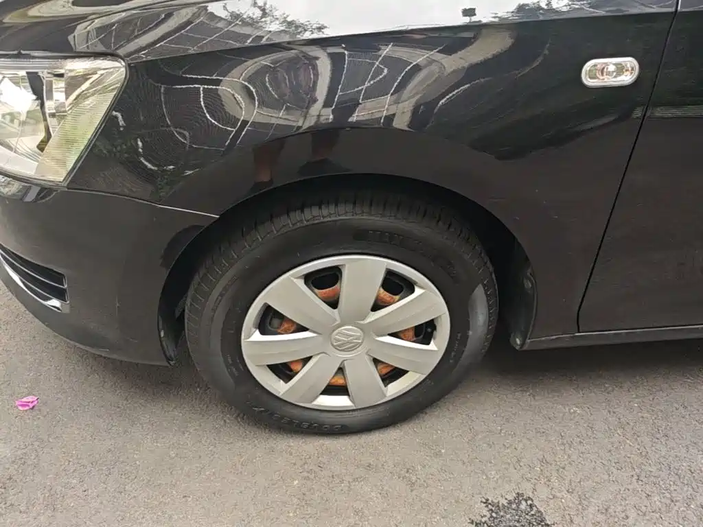 Volkswagen Santana — миниатюра 23