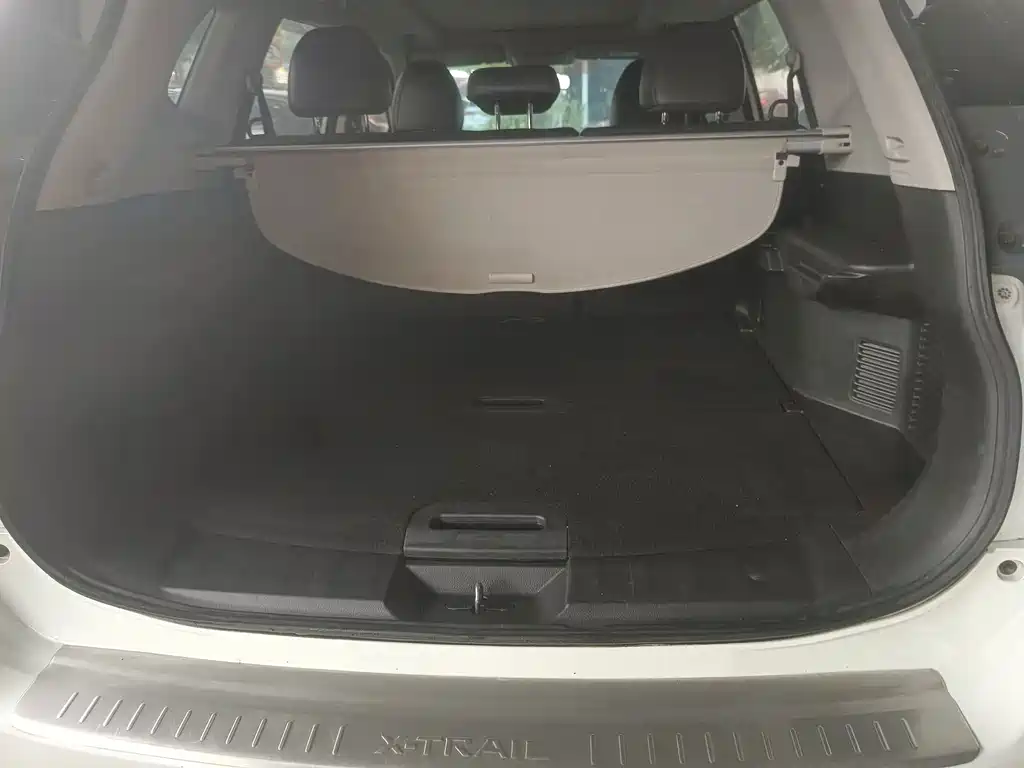 Nissan X-Trail — миниатюра 10