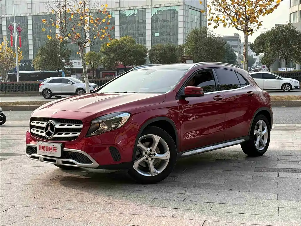 Mercedes-Benz GLA 2017