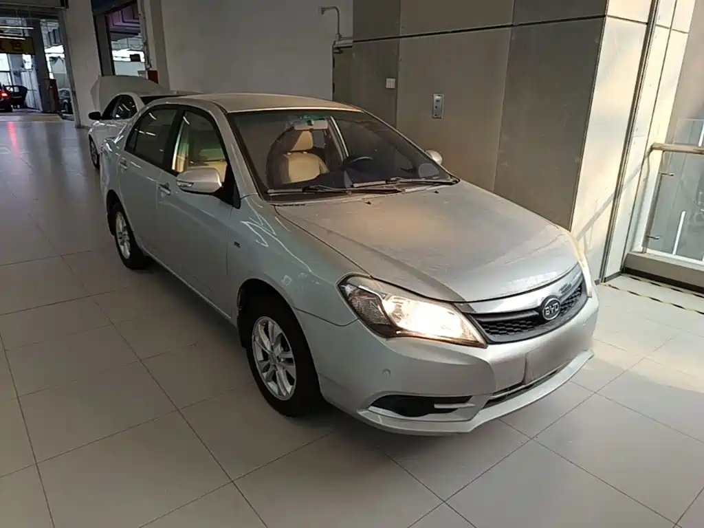 BYD F3 — миниатюра 4
