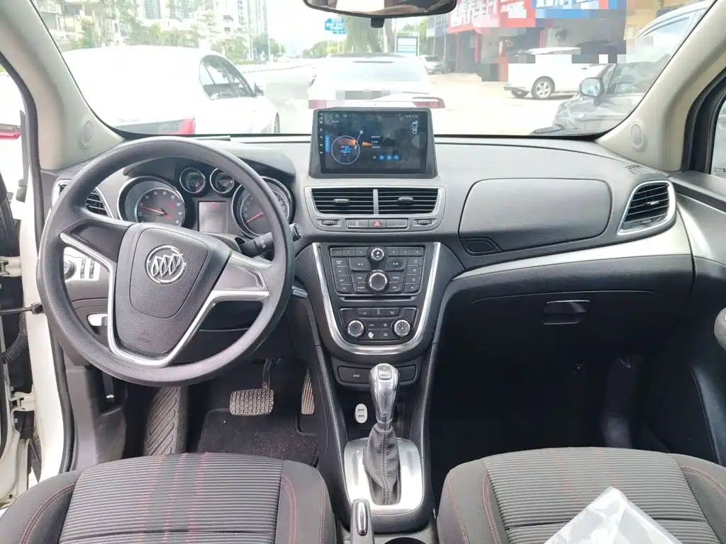 Buick Encore — миниатюра 10