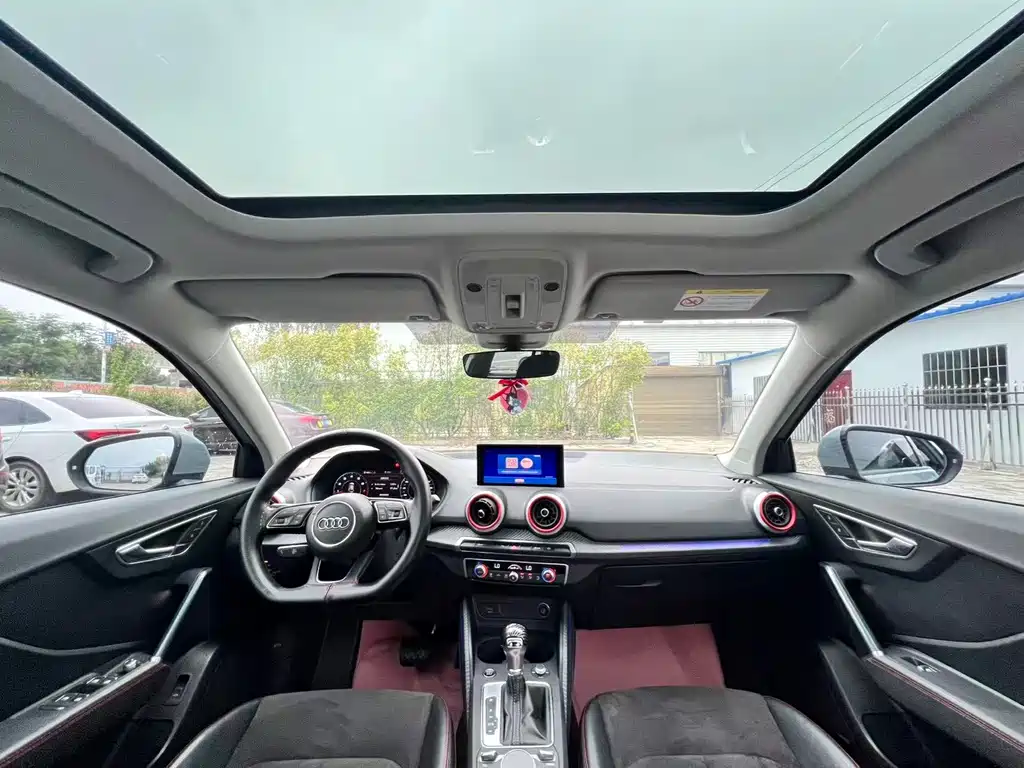 Audi Q2L — миниатюра 6
