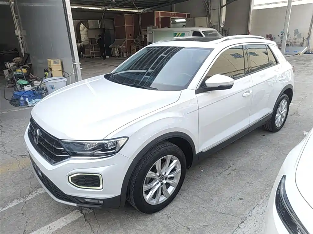 Купить Volkswagen T-Roc