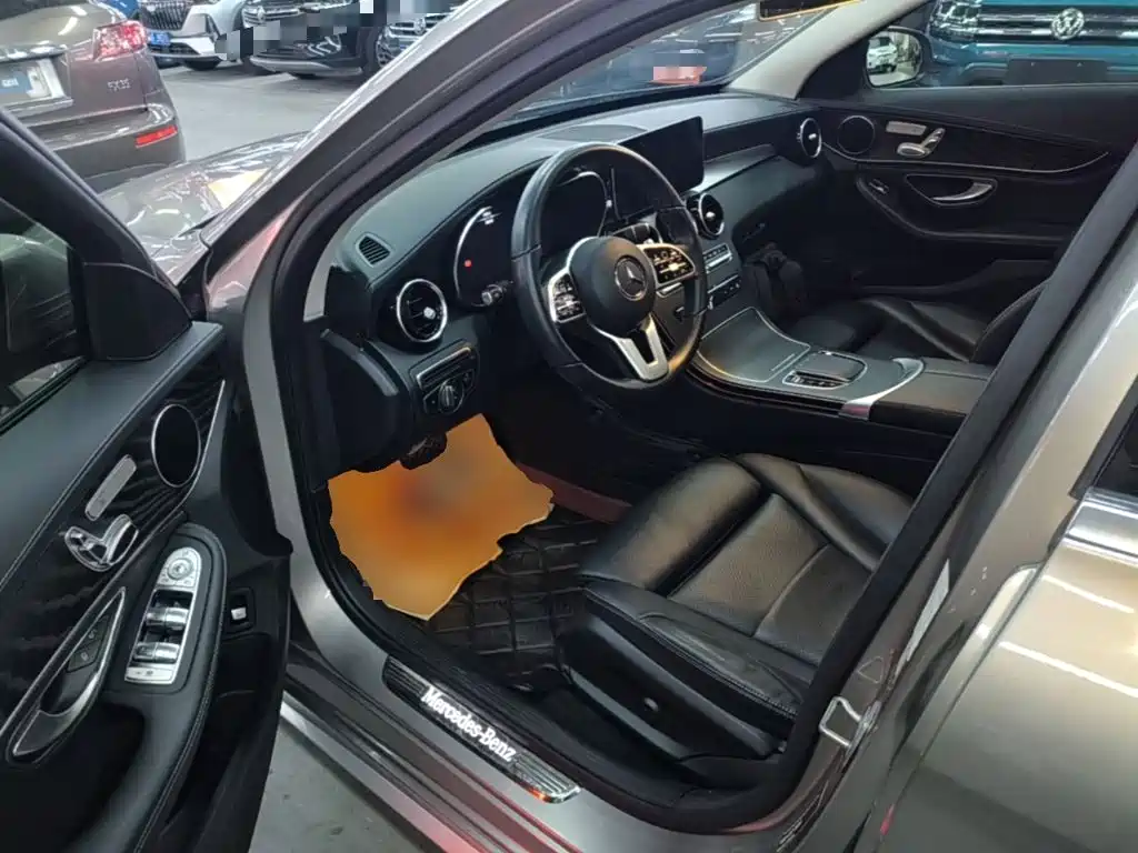 Mercedes-Benz C-Class — миниатюра 16