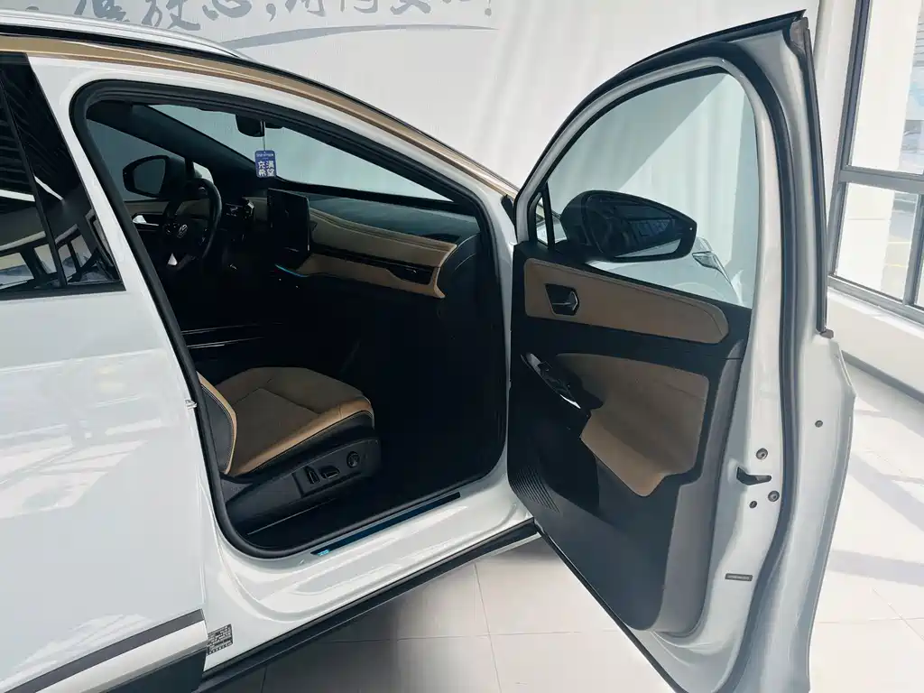 Volkswagen ID.4 X — миниатюра 15