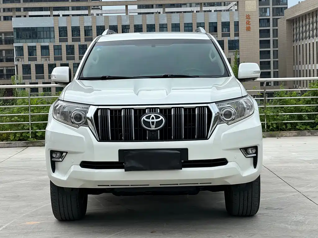 Toyota Prado (Import) — миниатюра 2
