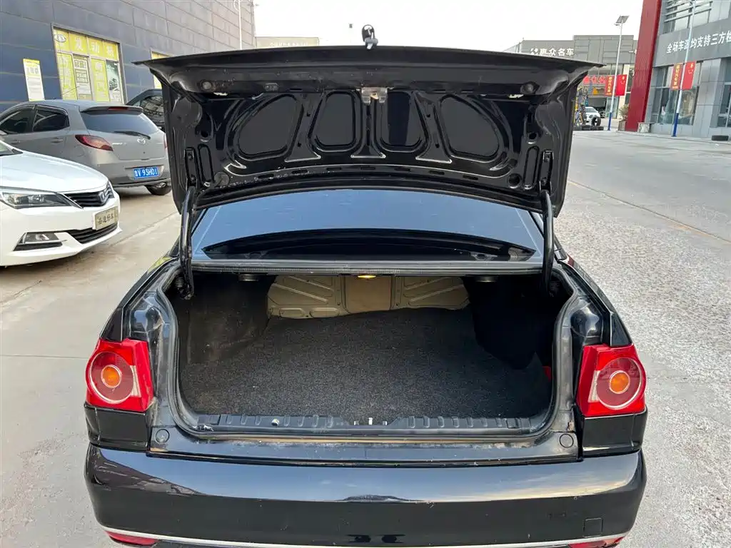 Volkswagen Santana Vista — миниатюра 14