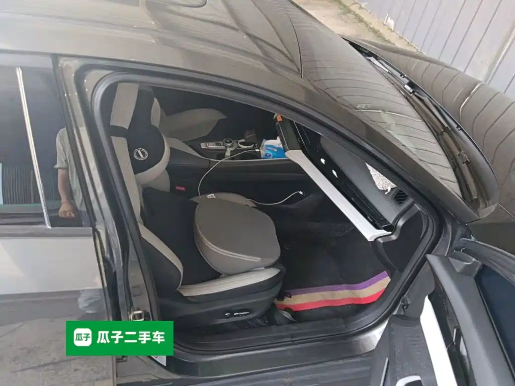 Changan UNI-V iDD — миниатюра 19