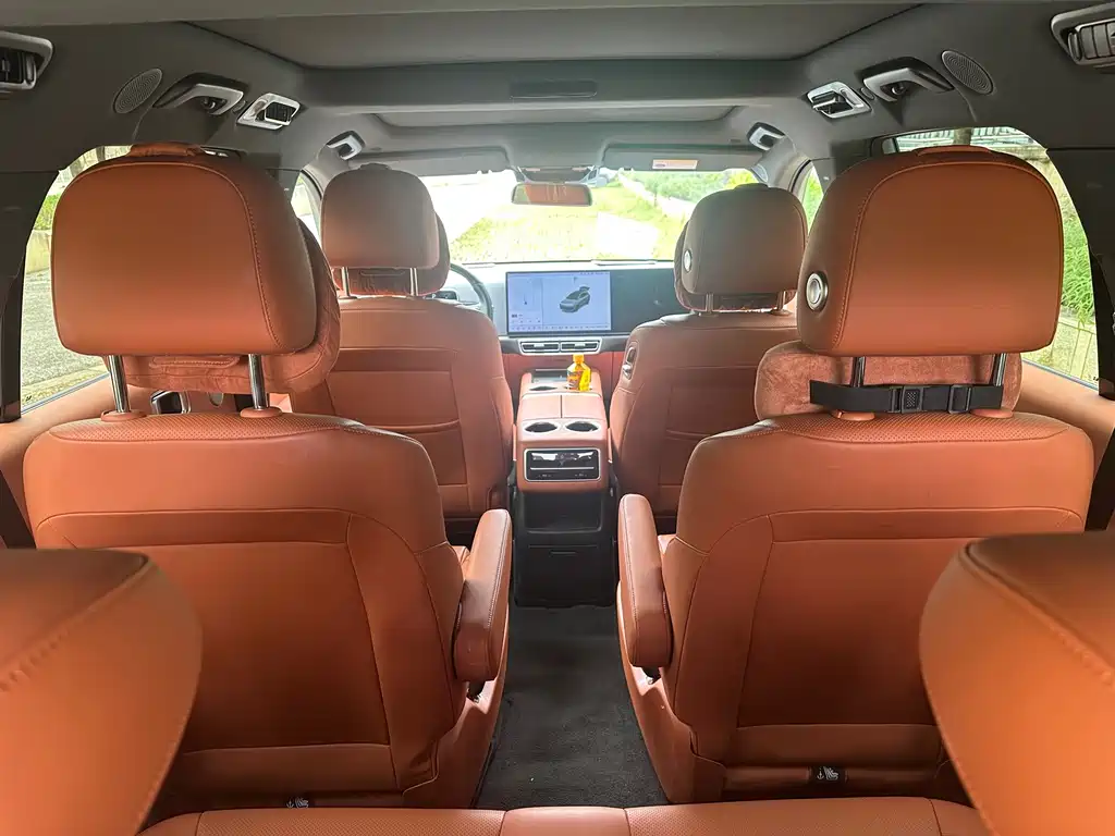 Li Auto Li L8 — миниатюра 15