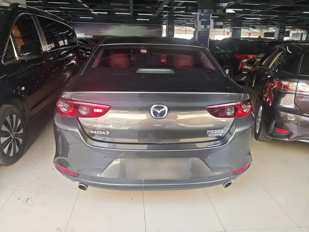 Mazda 3 Axela — миниатюра 6