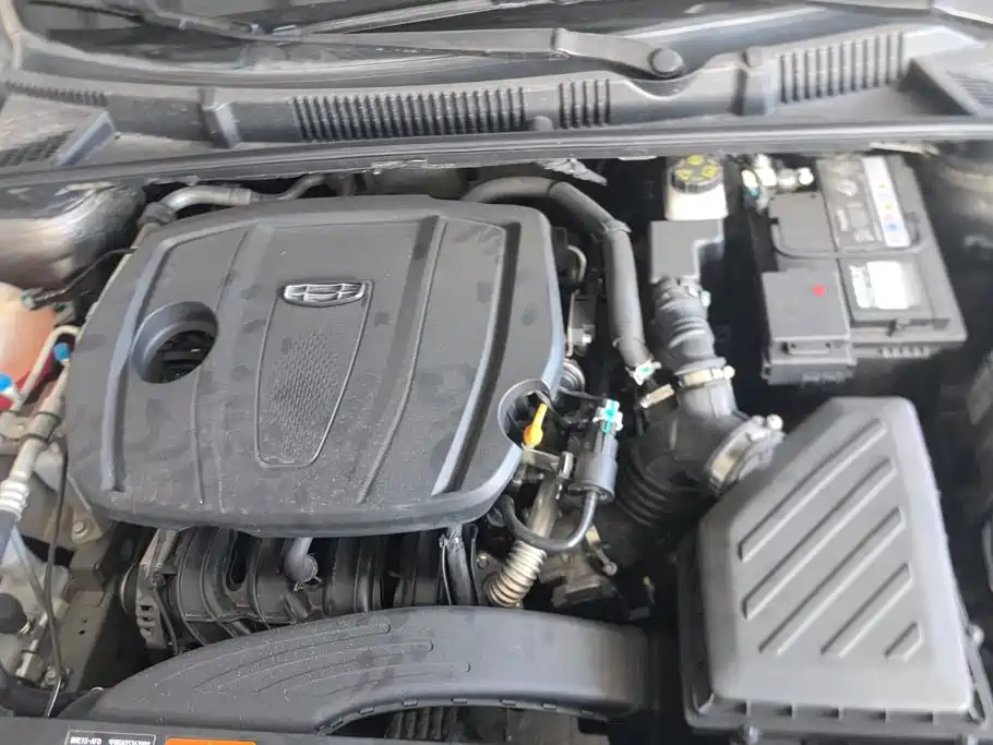 Geely Emgrand — миниатюра 10
