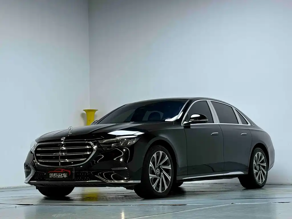 Mercedes-Benz E-Class — миниатюра 2