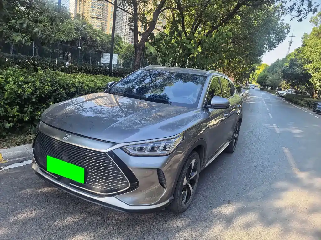 BYD PLUS New Energy — миниатюра 3