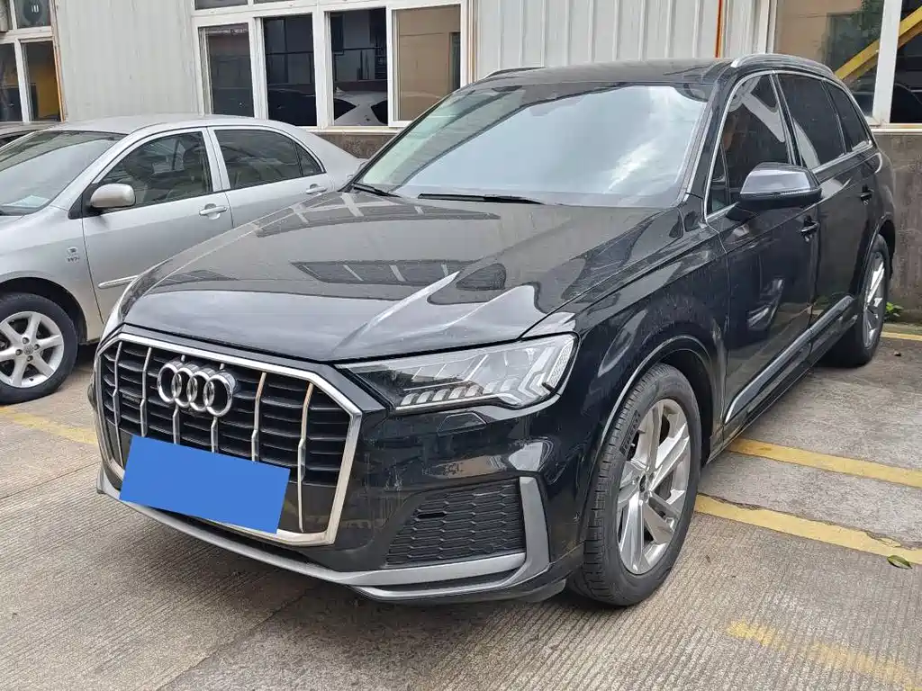 Audi Q7 2024