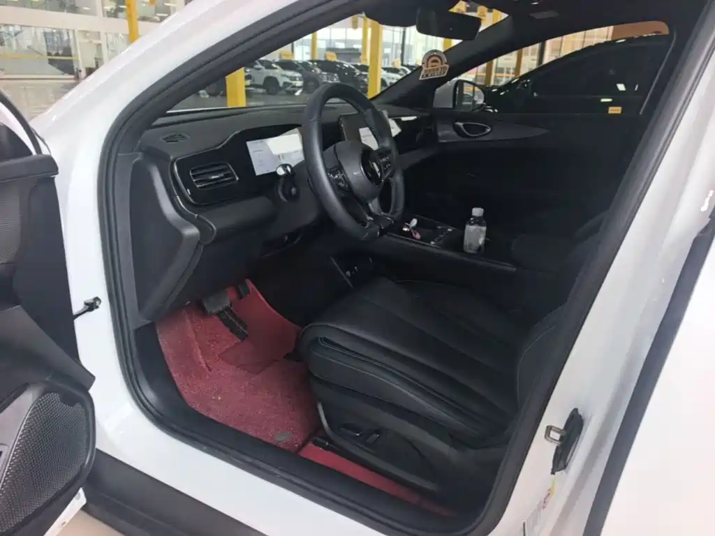 BYD Seal 06 — миниатюра 16