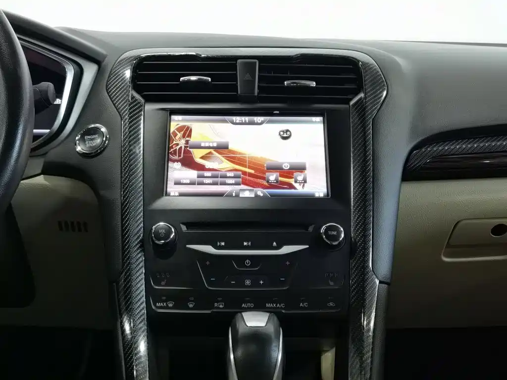 Ford Mondeo — миниатюра 12