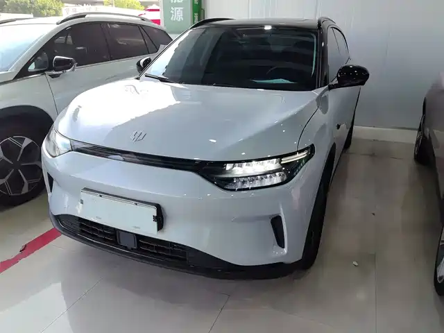 ZERO-RUNNING CAR ZERO RUN C11 2024