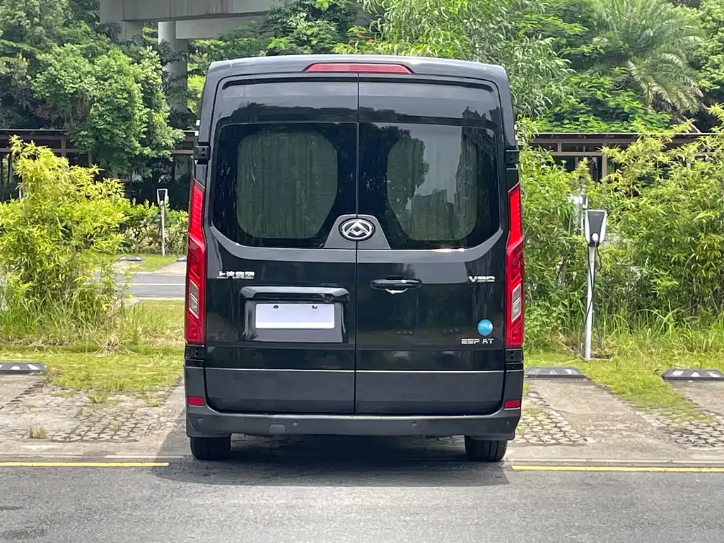 Maxus V90 — миниатюра 5