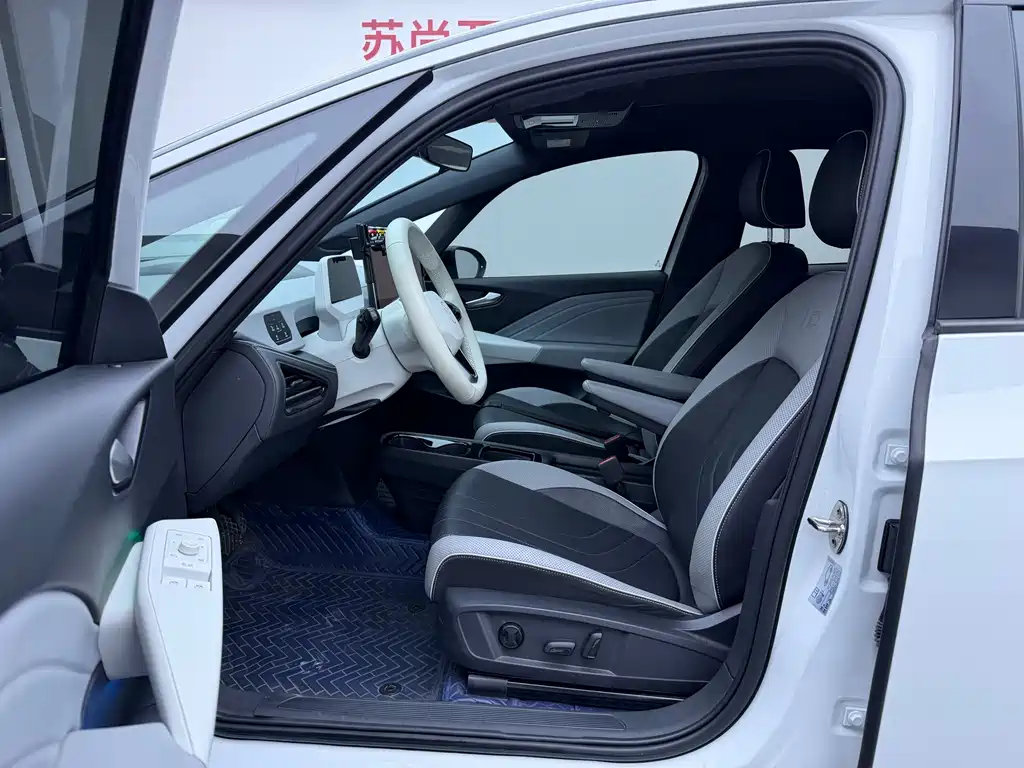 Volkswagen ID.3 — миниатюра 5